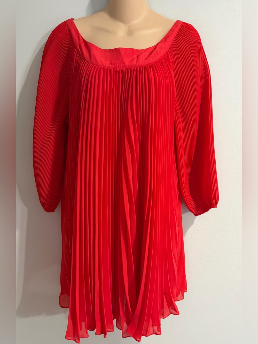 Erin Fetherston Neiman Marcus Red Pleated Chiffon Party Cocktail Dress 6 $325